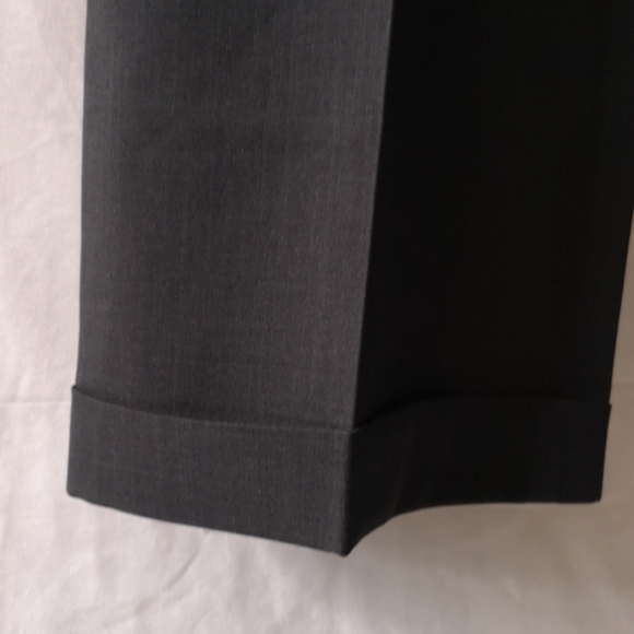 Van Heusen Dress Pants Big & Tall Grey, Size 48x29 - Picture 3 of 6